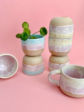 ✨ Nová kolekce už v pátek! Jemná růžová v kombinaci s mentolovou a zlatou